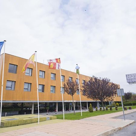 Hotel Alda El Espinar Exteriér fotografie